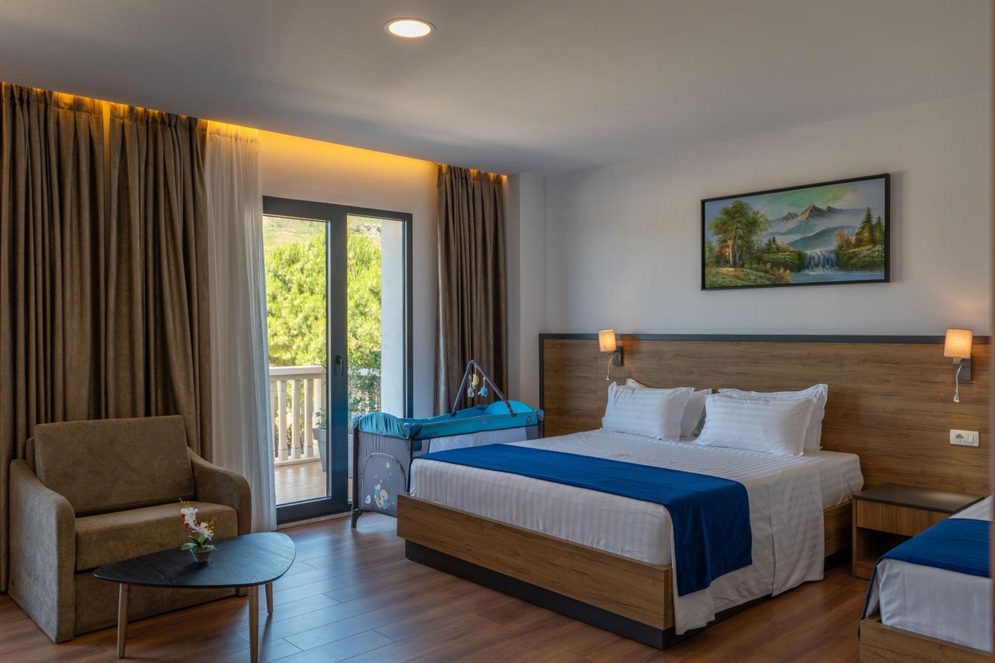 Acros Resort Vlora Kültér fotó
